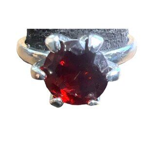 Gorgeous Vintage Prong Set Garnet Solitaire 7.25 Red Glass Silver